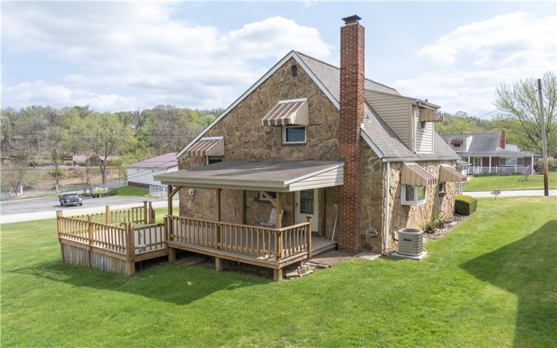 203 George St, Jeannette, 15644, 3 Bedrooms Bedrooms, ,2 BathroomsBathrooms,Residential,For Sale,George St,1748807