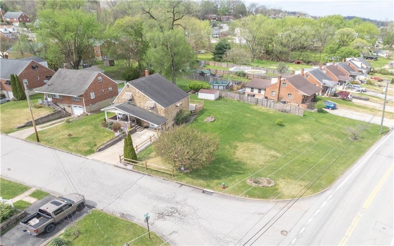 203 George St, Jeannette, 15644, 3 Bedrooms Bedrooms, ,2 BathroomsBathrooms,Residential,For Sale,George St,1748807