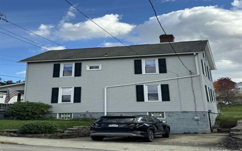 910 Harrison Ave., Jeannette, 15644, 3 Bedrooms Bedrooms, 6 Rooms Rooms,1.1 BathroomsBathrooms,Residential,For Sale,Harrison Ave.,1748819