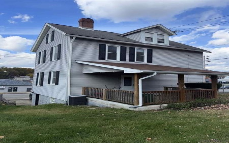 910 Harrison Ave., Jeannette, 15644, 3 Bedrooms Bedrooms, 6 Rooms Rooms,1.1 BathroomsBathrooms,Residential,For Sale,Harrison Ave.,1748819