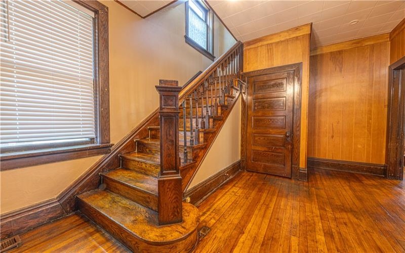 189 Mount Vernon Ave, Uniontown, 15401, 5 Bedrooms Bedrooms, ,1 BathroomBathrooms,Residential,For Sale,Mount Vernon Ave,1750351