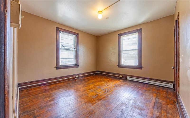 189 Mount Vernon Ave, Uniontown, 15401, 5 Bedrooms Bedrooms, ,1 BathroomBathrooms,Residential,For Sale,Mount Vernon Ave,1750351