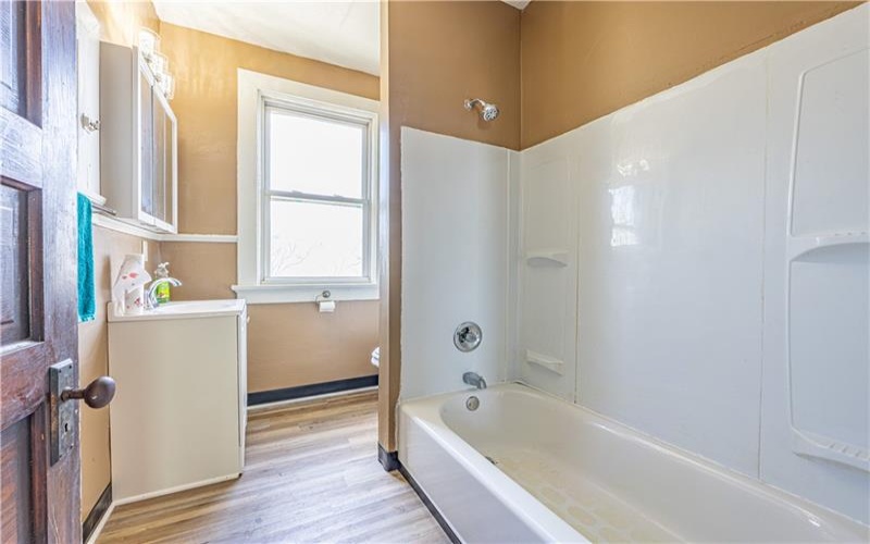 189 Mount Vernon Ave, Uniontown, 15401, 5 Bedrooms Bedrooms, ,1 BathroomBathrooms,Residential,For Sale,Mount Vernon Ave,1750351