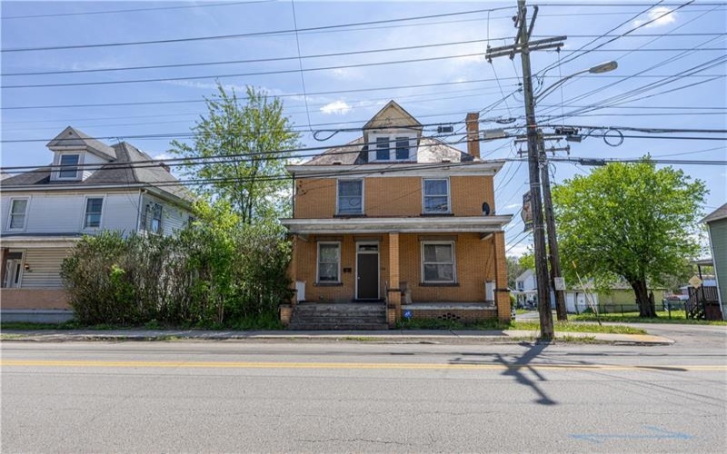 189 Mount Vernon Ave, Uniontown, 15401, 5 Bedrooms Bedrooms, ,1 BathroomBathrooms,Residential,For Sale,Mount Vernon Ave,1750351