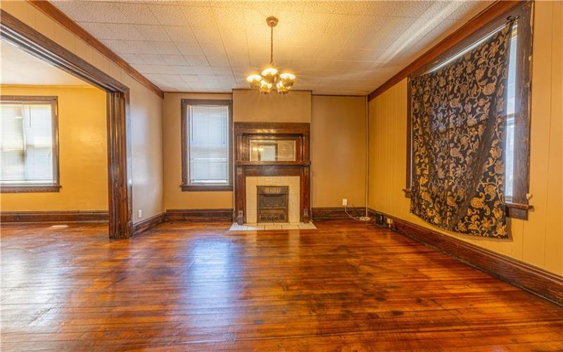 189 Mount Vernon Ave, Uniontown, 15401, 5 Bedrooms Bedrooms, ,1 BathroomBathrooms,Residential,For Sale,Mount Vernon Ave,1750351