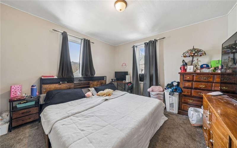 189 Sherman Avenue, Vandergrift, 15690, ,Multi-unit,For Sale,Sherman Avenue,1748860