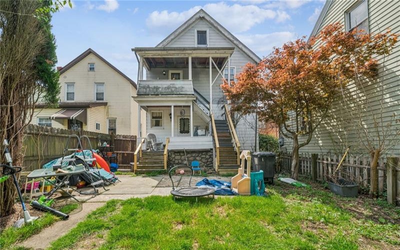 189 Sherman Avenue, Vandergrift, 15690, ,Multi-unit,For Sale,Sherman Avenue,1748860