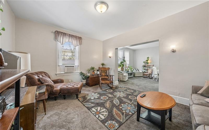 189 Sherman Avenue, Vandergrift, 15690, ,Multi-unit,For Sale,Sherman Avenue,1748860