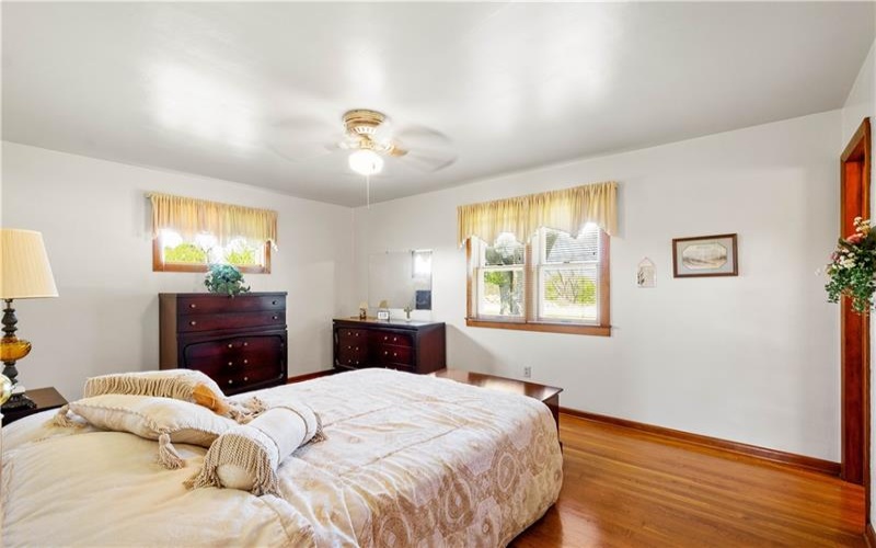 2810 Route 136, Eighty Four, 15330, 3 Bedrooms Bedrooms, 11 Rooms Rooms,1.1 BathroomsBathrooms,Residential,For Sale,Route 136,1750364