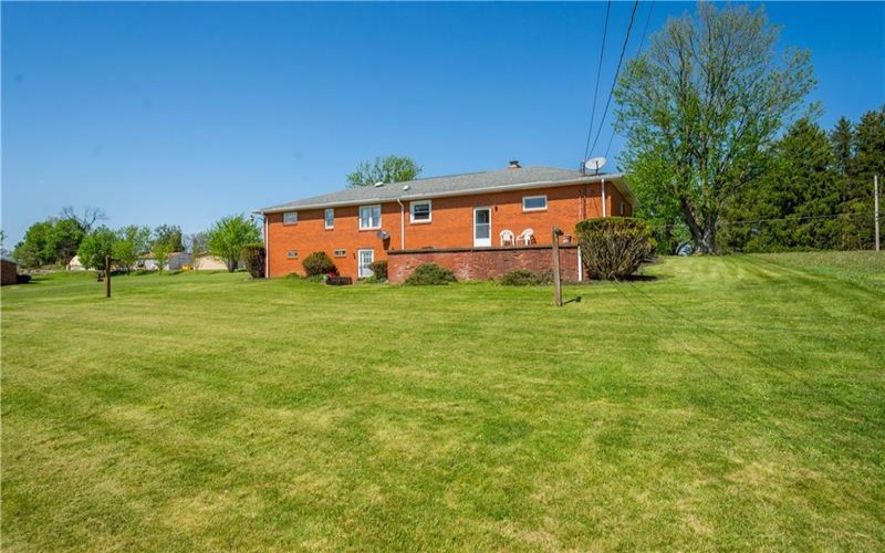 2810 Route 136, Eighty Four, 15330, 3 Bedrooms Bedrooms, 11 Rooms Rooms,1.1 BathroomsBathrooms,Residential,For Sale,Route 136,1750364