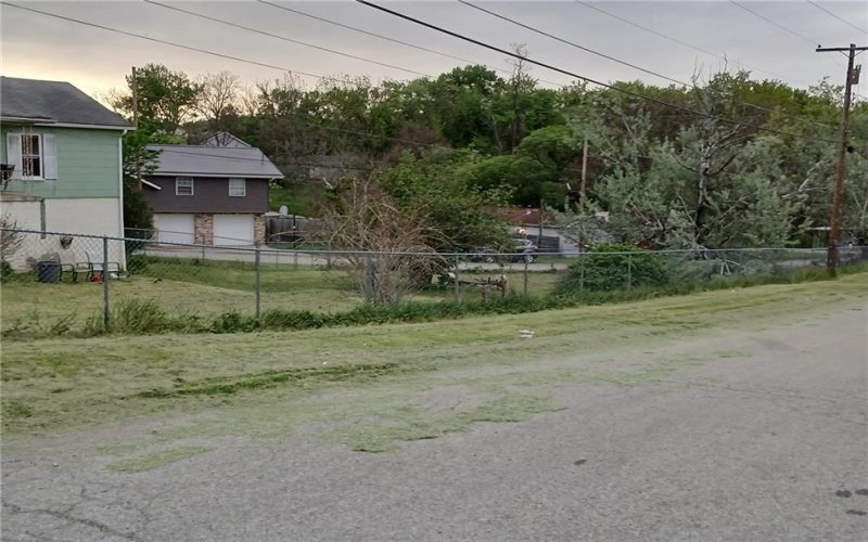 212 Fayette Ave, Hiller, 15444, 4 Bedrooms Bedrooms, ,1.1 BathroomsBathrooms,Residential,For Sale,Fayette Ave,1748869