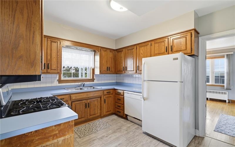 54 Downer Ave, Uniontown, 15401, 2 Bedrooms Bedrooms, ,3 BathroomsBathrooms,Residential,For Sale,Downer Ave,1750369