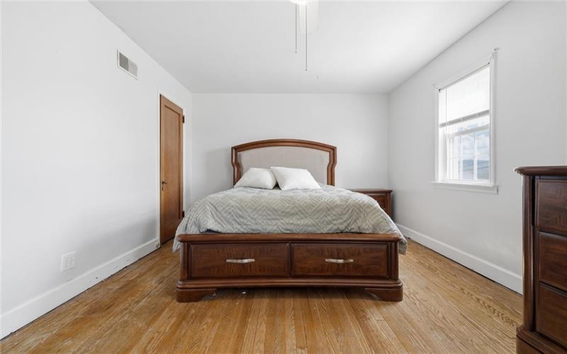 54 Downer Ave, Uniontown, 15401, 2 Bedrooms Bedrooms, ,3 BathroomsBathrooms,Residential,For Sale,Downer Ave,1750369