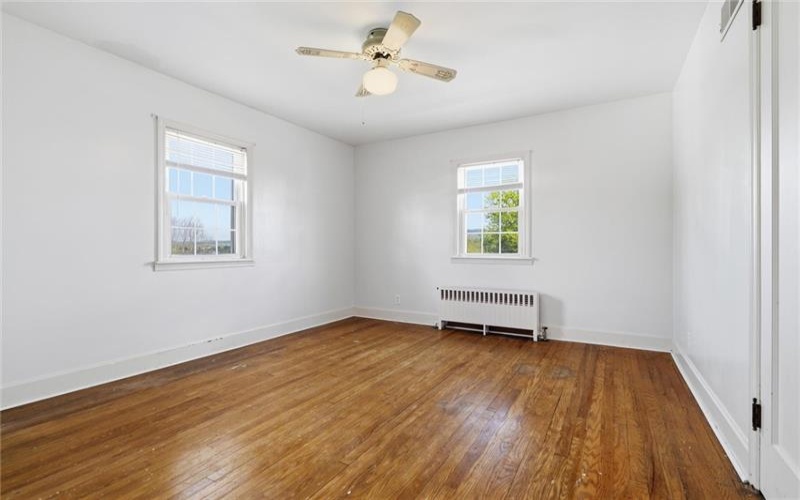 54 Downer Ave, Uniontown, 15401, 2 Bedrooms Bedrooms, ,3 BathroomsBathrooms,Residential,For Sale,Downer Ave,1750369