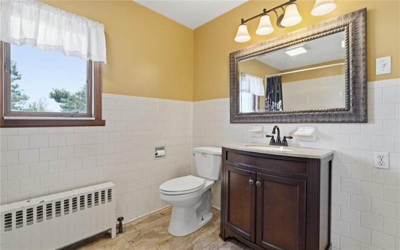 54 Downer Ave, Uniontown, 15401, 2 Bedrooms Bedrooms, ,3 BathroomsBathrooms,Residential,For Sale,Downer Ave,1750369
