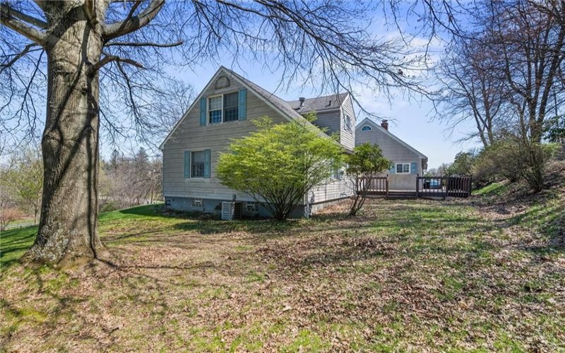1242 La Belle Vue Rd, Vandergrift, 15690, 3 Bedrooms Bedrooms, 8 Rooms Rooms,2 BathroomsBathrooms,Residential,For Sale,La Belle Vue Rd,1750372