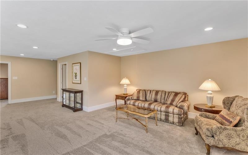 494 Harvest View Drive, Venetia, 15367, 4 Bedrooms Bedrooms, 11 Rooms Rooms,3.1 BathroomsBathrooms,Residential,For Sale,Harvest View Drive,1748873