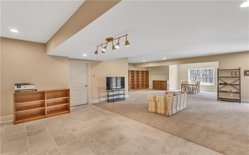494 Harvest View Drive, Venetia, 15367, 4 Bedrooms Bedrooms, 11 Rooms Rooms,3.1 BathroomsBathrooms,Residential,For Sale,Harvest View Drive,1748873