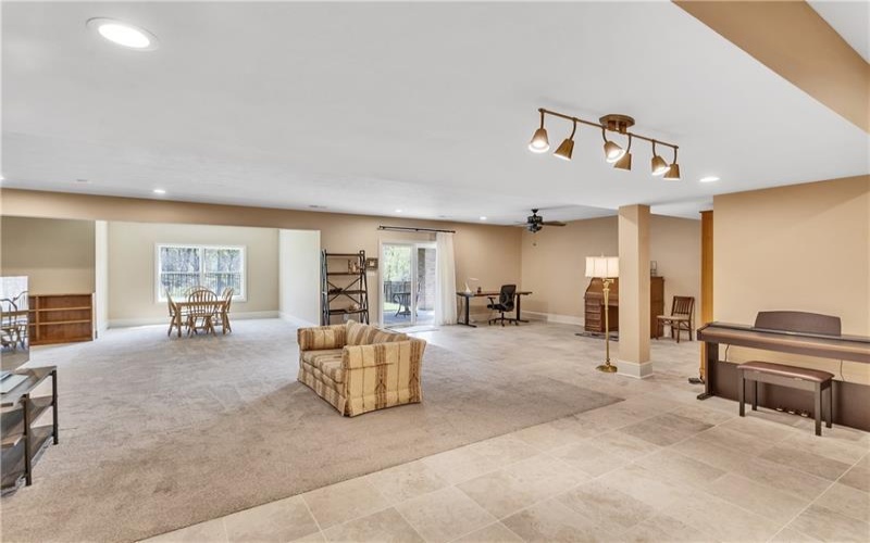 494 Harvest View Drive, Venetia, 15367, 4 Bedrooms Bedrooms, 11 Rooms Rooms,3.1 BathroomsBathrooms,Residential,For Sale,Harvest View Drive,1748873