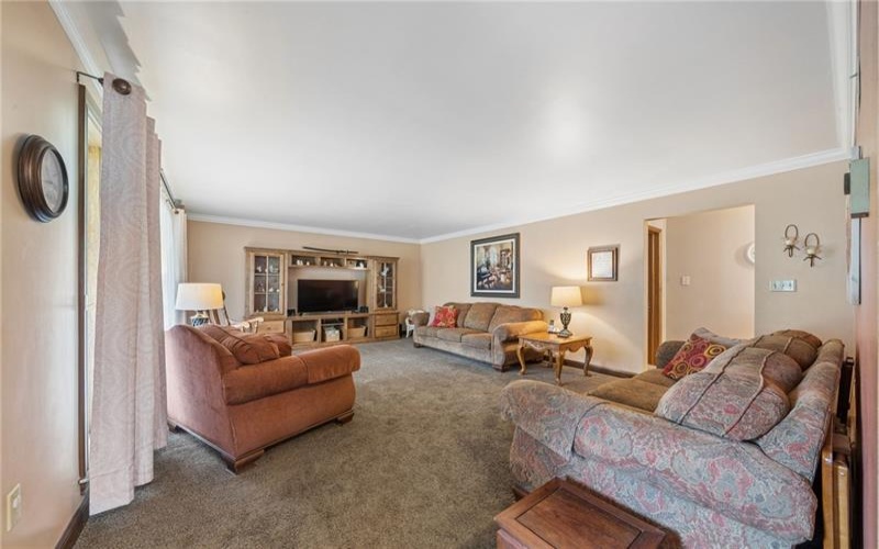1416 Brinkerton Rd, Greensburg, 15601, 3 Bedrooms Bedrooms, 8 Rooms Rooms,3 BathroomsBathrooms,Residential,For Sale,Brinkerton Rd,1750397