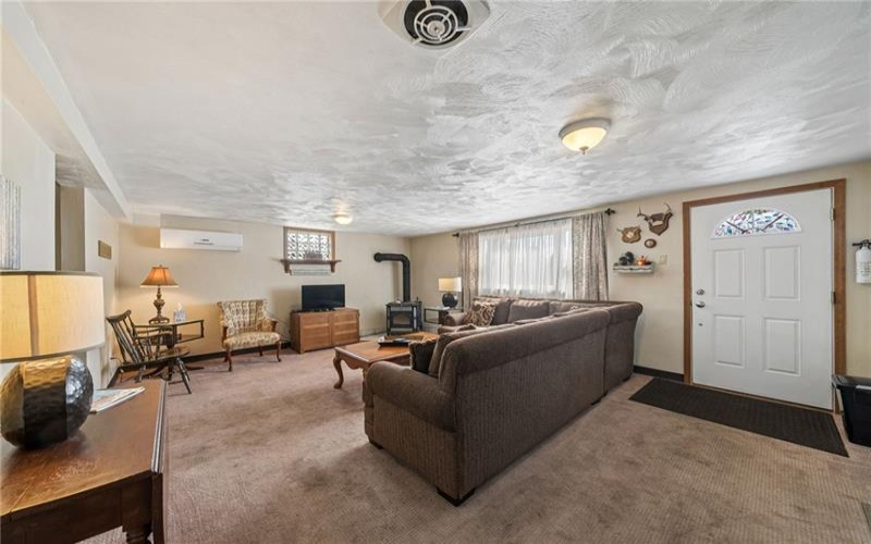 1416 Brinkerton Rd, Greensburg, 15601, 3 Bedrooms Bedrooms, 8 Rooms Rooms,3 BathroomsBathrooms,Residential,For Sale,Brinkerton Rd,1750397