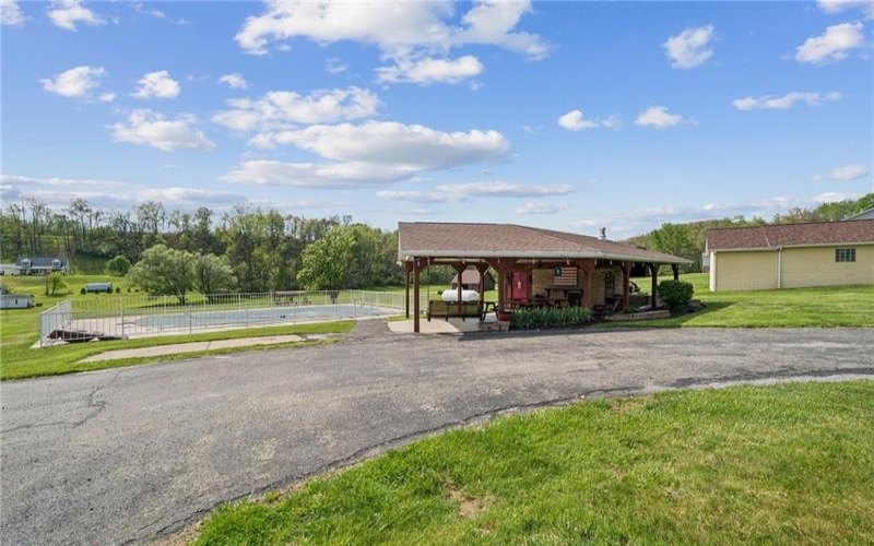 1416 Brinkerton Rd, Greensburg, 15601, 3 Bedrooms Bedrooms, 8 Rooms Rooms,3 BathroomsBathrooms,Residential,For Sale,Brinkerton Rd,1750397