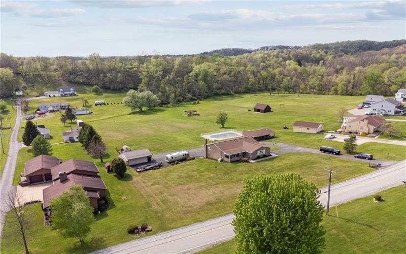1416 Brinkerton Rd, Greensburg, 15601, 3 Bedrooms Bedrooms, 8 Rooms Rooms,3 BathroomsBathrooms,Residential,For Sale,Brinkerton Rd,1750397