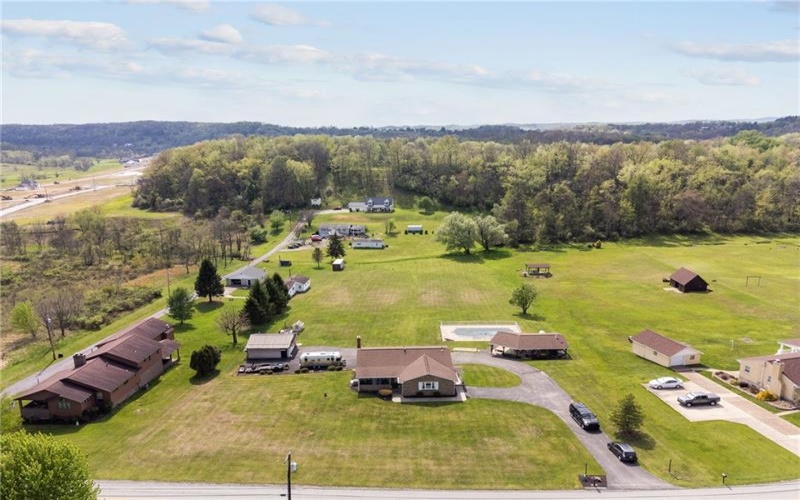 1416 Brinkerton Rd, Greensburg, 15601, 3 Bedrooms Bedrooms, 8 Rooms Rooms,3 BathroomsBathrooms,Residential,For Sale,Brinkerton Rd,1750397