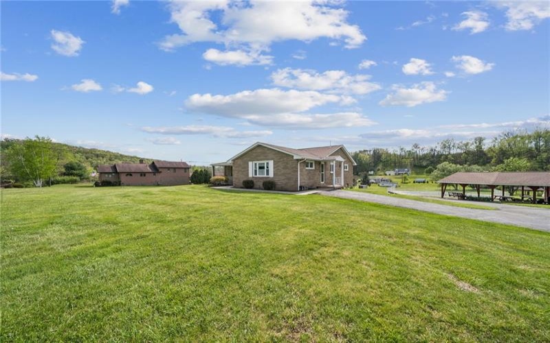 1416 Brinkerton Rd, Greensburg, 15601, 3 Bedrooms Bedrooms, 8 Rooms Rooms,3 BathroomsBathrooms,Residential,For Sale,Brinkerton Rd,1750397