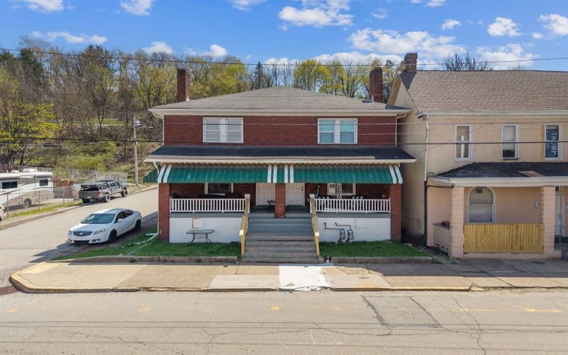 602 Division STREET, Jeannette, 15644, ,Multi-unit,For Sale,Division,1750400