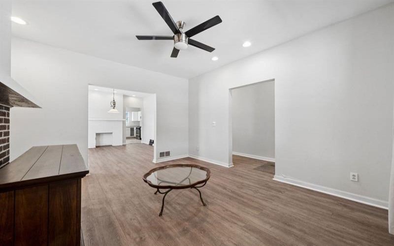 602 Division STREET, Jeannette, 15644, ,Multi-unit,For Sale,Division,1750400