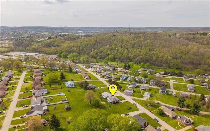180 HILLTOP LANE, Washington, 15301, 2 Bedrooms Bedrooms, 7 Rooms Rooms,1.1 BathroomsBathrooms,Residential,For Sale,HILLTOP LANE,1748897