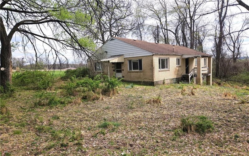 6079 William Penn Hwy, Export, 15632, 3 Bedrooms Bedrooms, ,Residential,For Sale,William Penn Hwy,1748904