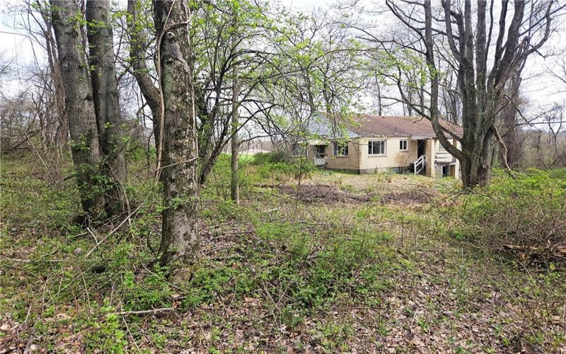6079 William Penn Hwy, Export, 15632, 3 Bedrooms Bedrooms, ,Residential,For Sale,William Penn Hwy,1748904