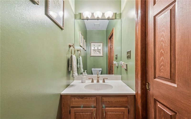 1140 Whitmore Rd, Irwin, 15642, 5 Bedrooms Bedrooms, 14 Rooms Rooms,5.1 BathroomsBathrooms,Residential,For Sale,Whitmore Rd,1750413