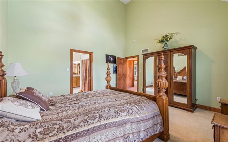 1140 Whitmore Rd, Irwin, 15642, 5 Bedrooms Bedrooms, 14 Rooms Rooms,5.1 BathroomsBathrooms,Residential,For Sale,Whitmore Rd,1750413