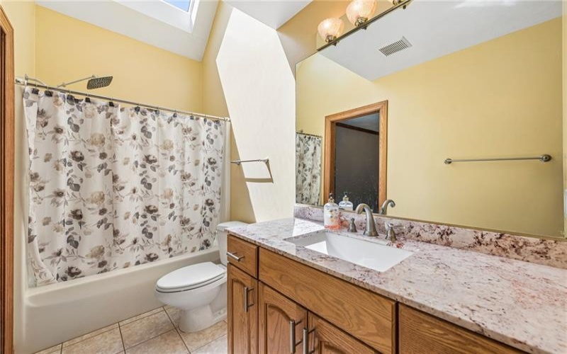 1140 Whitmore Rd, Irwin, 15642, 5 Bedrooms Bedrooms, 14 Rooms Rooms,5.1 BathroomsBathrooms,Residential,For Sale,Whitmore Rd,1750413