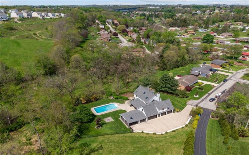 1140 Whitmore Rd, Irwin, 15642, 5 Bedrooms Bedrooms, 14 Rooms Rooms,5.1 BathroomsBathrooms,Residential,For Sale,Whitmore Rd,1750413