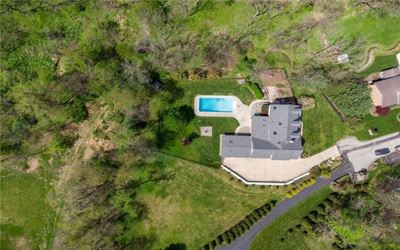 1140 Whitmore Rd, Irwin, 15642, 5 Bedrooms Bedrooms, 14 Rooms Rooms,5.1 BathroomsBathrooms,Residential,For Sale,Whitmore Rd,1750413