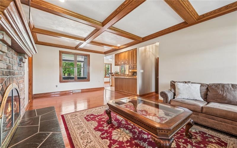 1140 Whitmore Rd, Irwin, 15642, 5 Bedrooms Bedrooms, 14 Rooms Rooms,5.1 BathroomsBathrooms,Residential,For Sale,Whitmore Rd,1750413