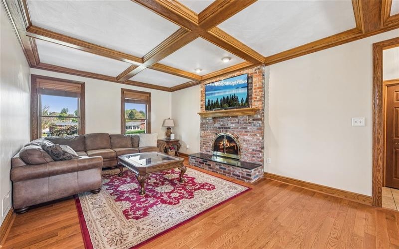 1140 Whitmore Rd, Irwin, 15642, 5 Bedrooms Bedrooms, 14 Rooms Rooms,5.1 BathroomsBathrooms,Residential,For Sale,Whitmore Rd,1750413