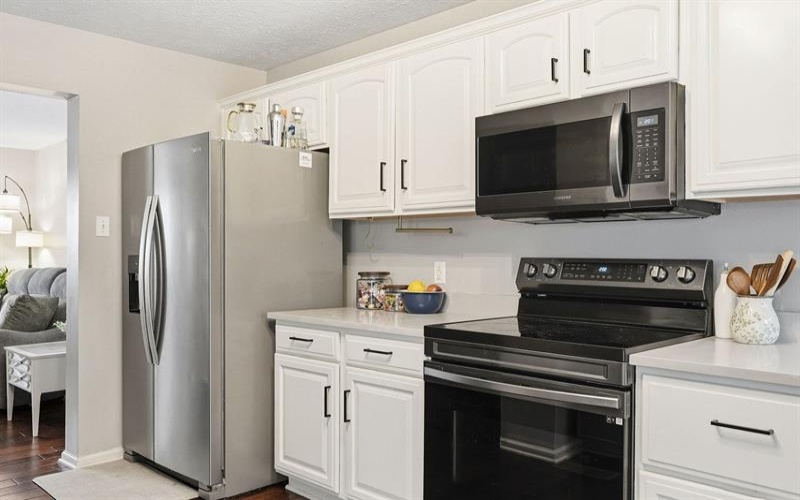 220 Maple Ridge Drive, Canonsburg, 15317, 3 Bedrooms Bedrooms, ,2.1 BathroomsBathrooms,Residential,For Sale,Maple Ridge Drive,1748949
