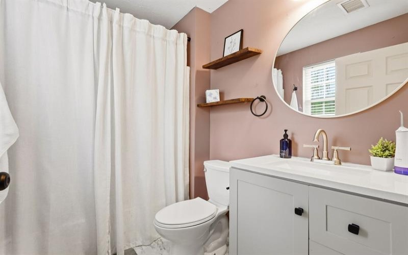 220 Maple Ridge Drive, Canonsburg, 15317, 3 Bedrooms Bedrooms, ,2.1 BathroomsBathrooms,Residential,For Sale,Maple Ridge Drive,1748949