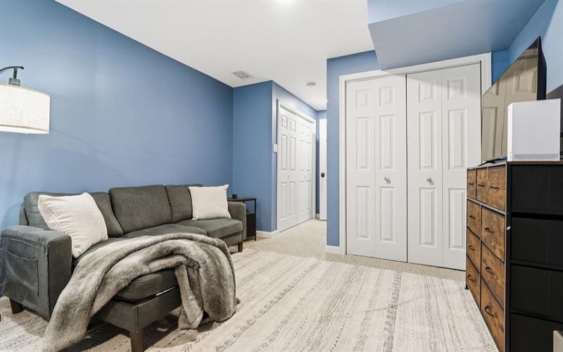 220 Maple Ridge Drive, Canonsburg, 15317, 3 Bedrooms Bedrooms, ,2.1 BathroomsBathrooms,Residential,For Sale,Maple Ridge Drive,1748949