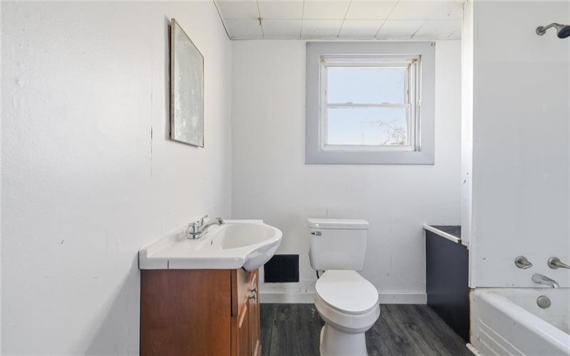 199 Filbert Orient Rd, New Salem, 15468, 3 Bedrooms Bedrooms, ,1.1 BathroomsBathrooms,Residential,For Sale,Filbert Orient Rd,1750421