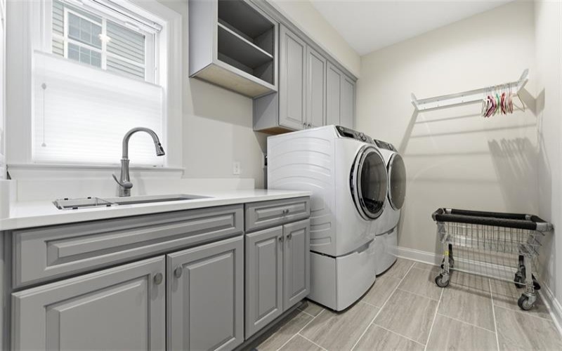 361 Victory Lane, Canonsburg, 15317, 2 Bedrooms Bedrooms, 9 Rooms Rooms,2 BathroomsBathrooms,Residential,For Sale,Victory Lane,1750432