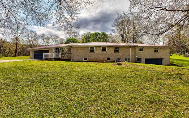 140 Keck Lane, Ruffs Dale, 15679, 3 Bedrooms Bedrooms, ,3 BathroomsBathrooms,Residential,For Sale,Keck Lane,1749019