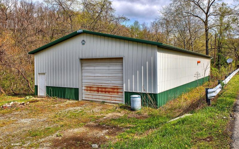 140 Keck Lane, Ruffs Dale, 15679, 3 Bedrooms Bedrooms, ,3 BathroomsBathrooms,Residential,For Sale,Keck Lane,1749019
