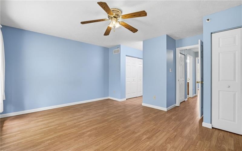 156 Meadowview Dr, Canonsburg, 15317, 2 Bedrooms Bedrooms, ,1.1 BathroomsBathrooms,Residential,For Sale,Meadowview Dr,1749025