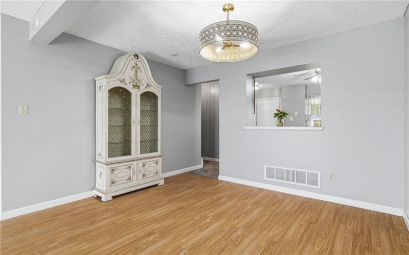 156 Meadowview Dr, Canonsburg, 15317, 2 Bedrooms Bedrooms, ,1.1 BathroomsBathrooms,Residential,For Sale,Meadowview Dr,1749025